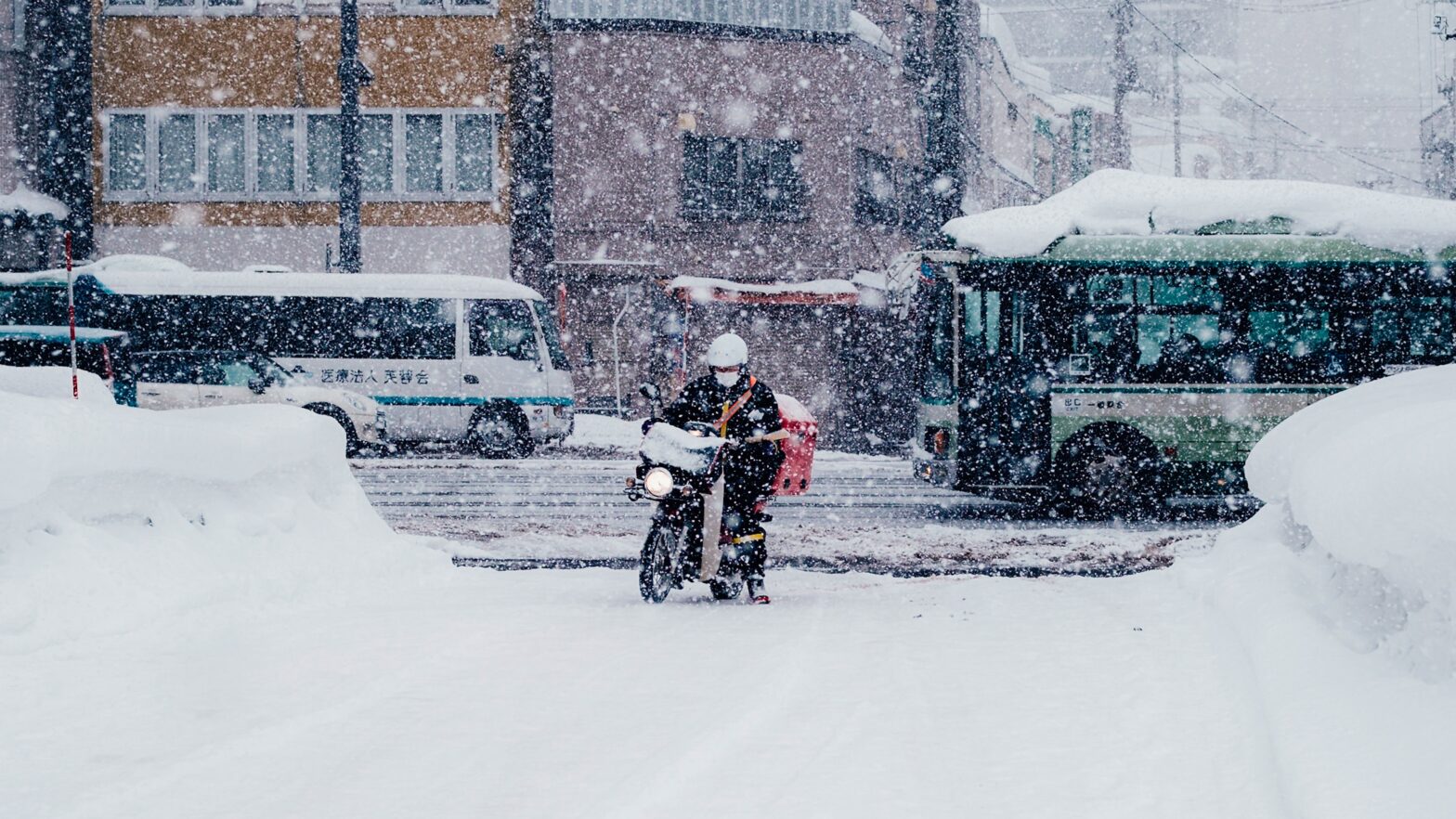 Riding a motorcycle in winter – useful tips