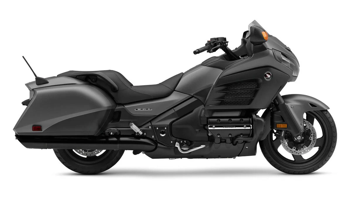 Ideal for long journeys the Honda Gold Wing 1800 F6B